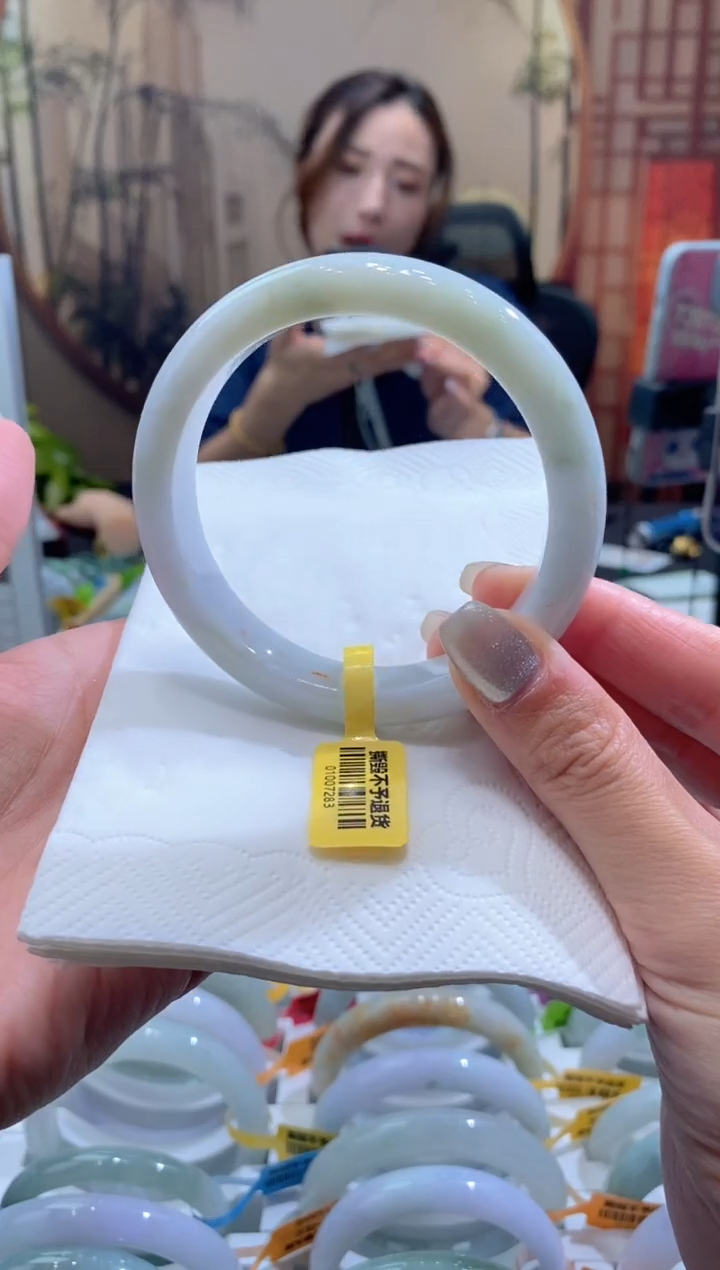 未镶嵌手镯翡翠000079580