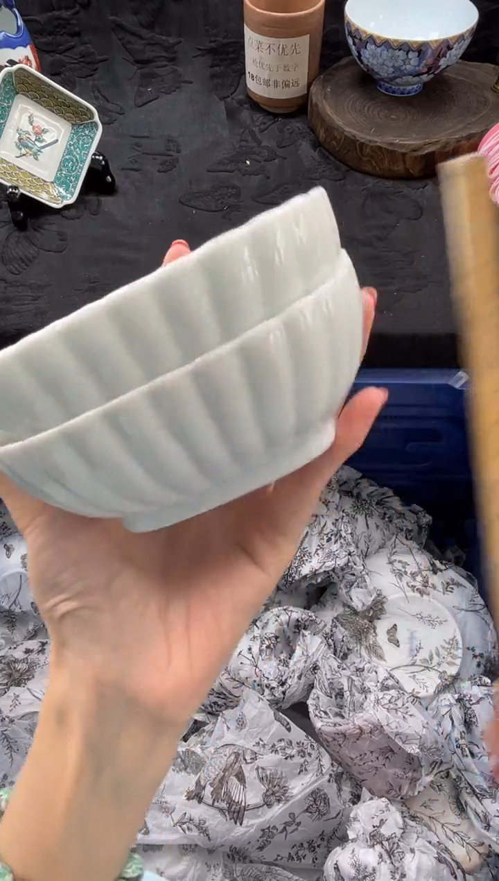 瓷片张*腻           A182