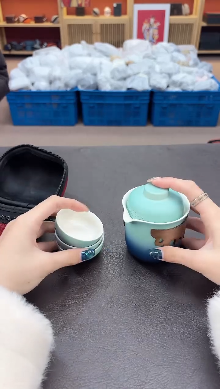 【闪购商品】摆件瓷SC1111111111111