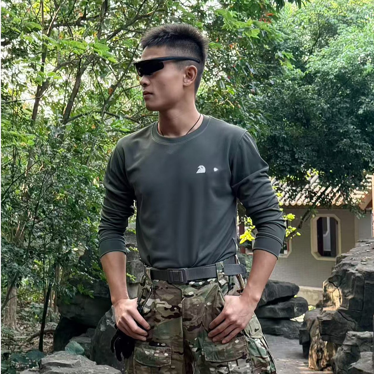 戎胜系列 长袖圆领衫带反光标 单项导湿面料