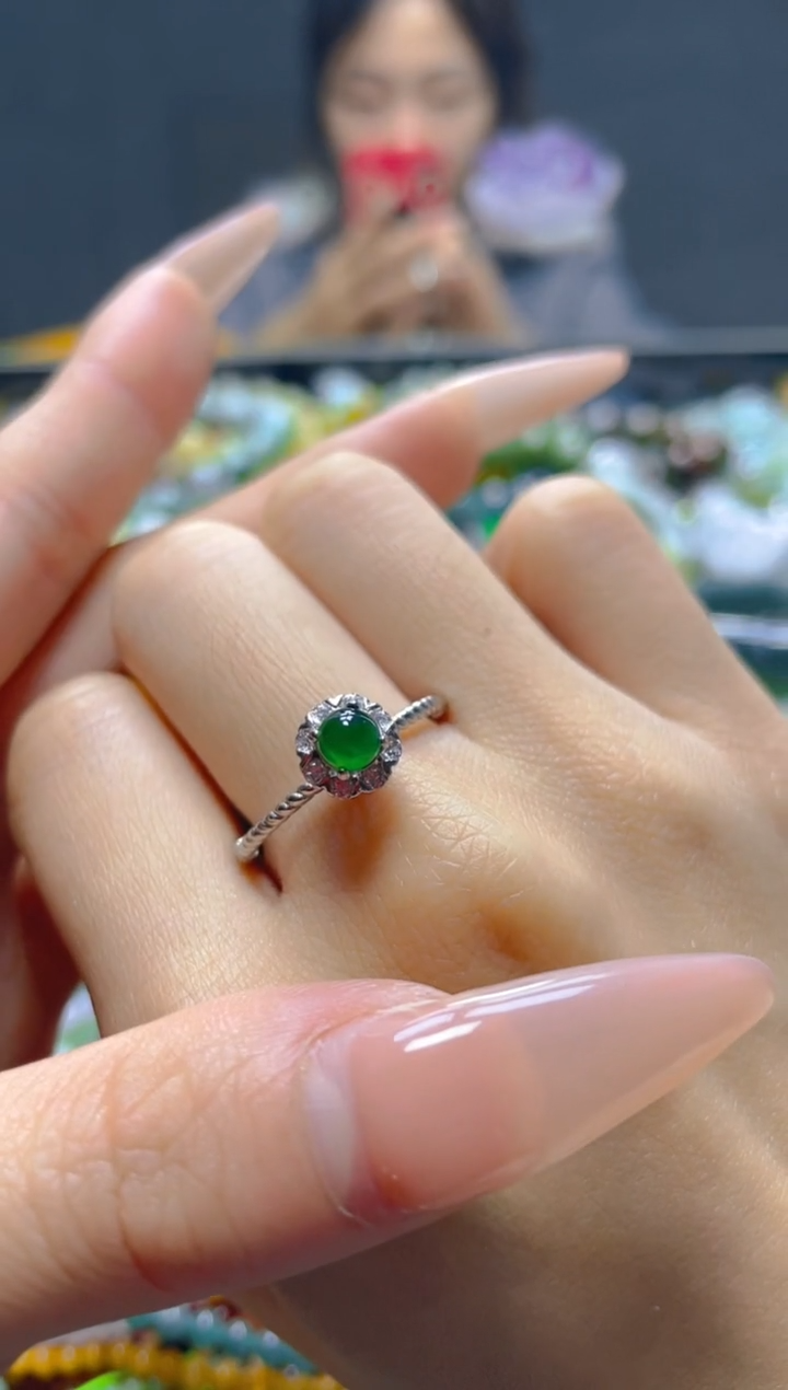 颈饰未镶嵌翡翠/X/翡翠A货，一件也是批发价