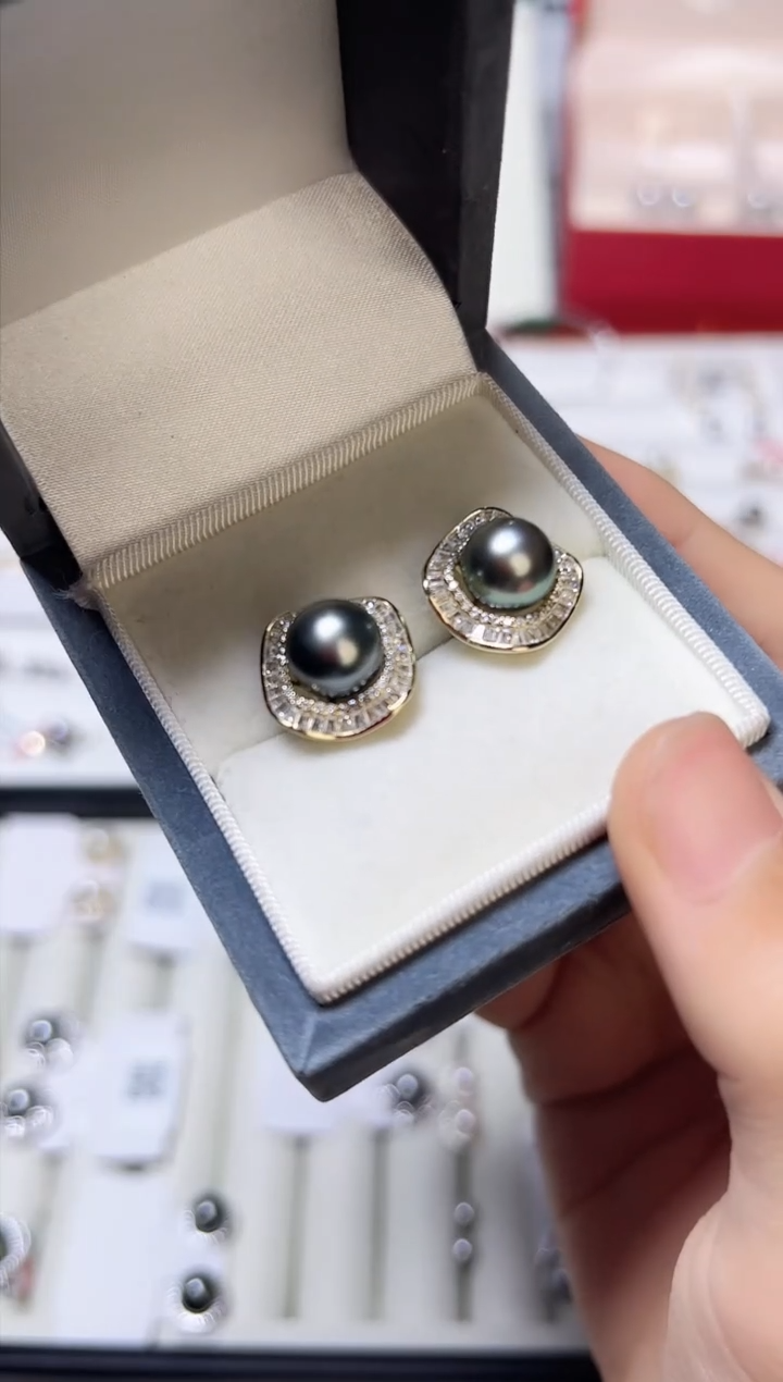 【闪购商品】海水珍珠耳饰银S925镶嵌56