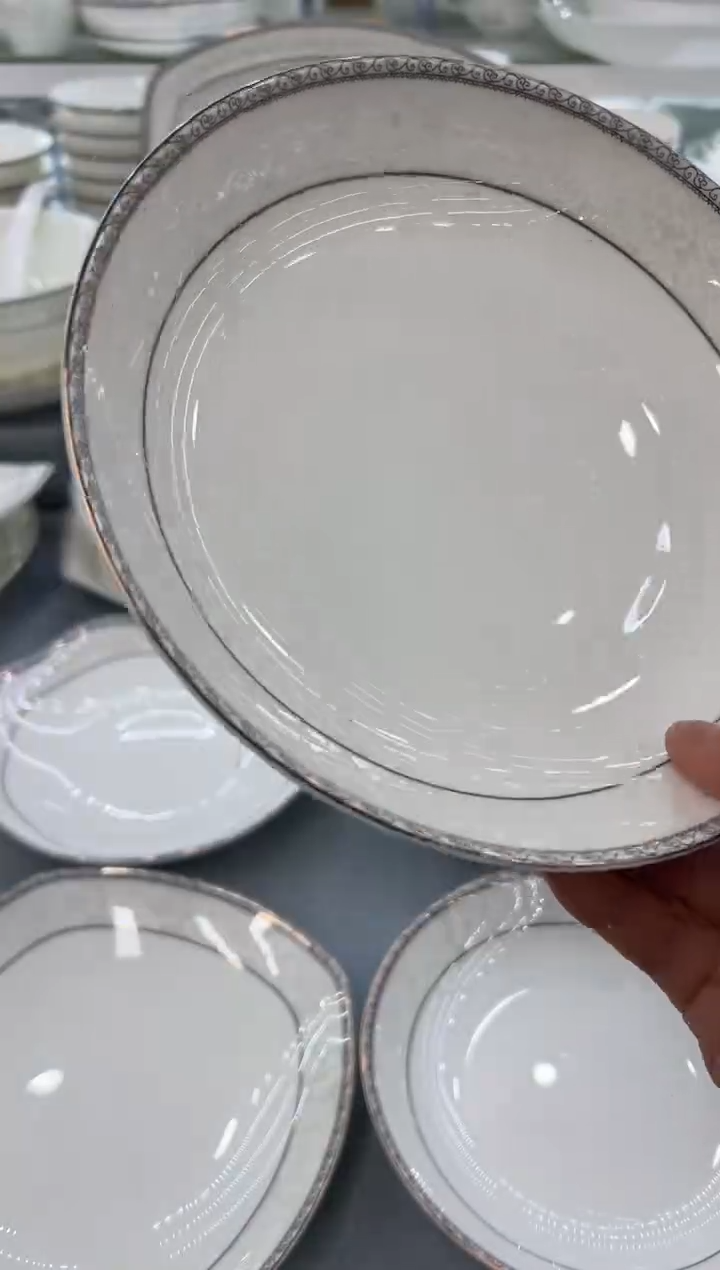 骨瓷玲珑8饭6个 