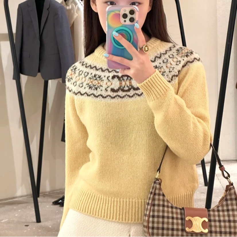 99新 Celine/思琳 GW0441 黄色凯旋门嵌花羊毛圆领针织毛衣 M码