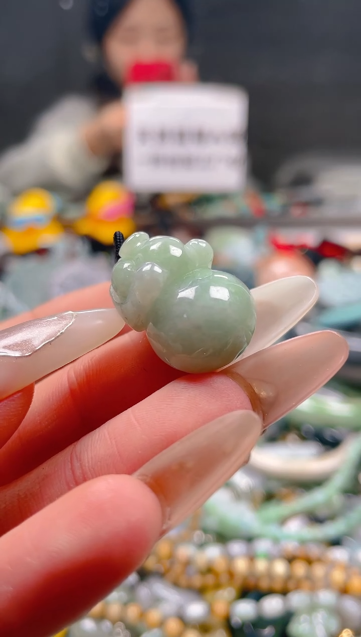 【闪购商品】翡翠颈饰未镶嵌/B/翡翠A货一图一物