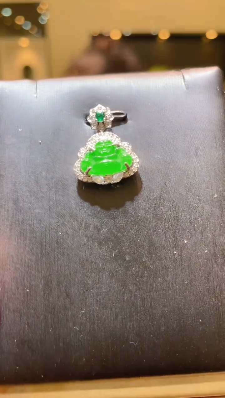 【闪购商品】翡翠吊坠(不含链)未镶嵌A3
