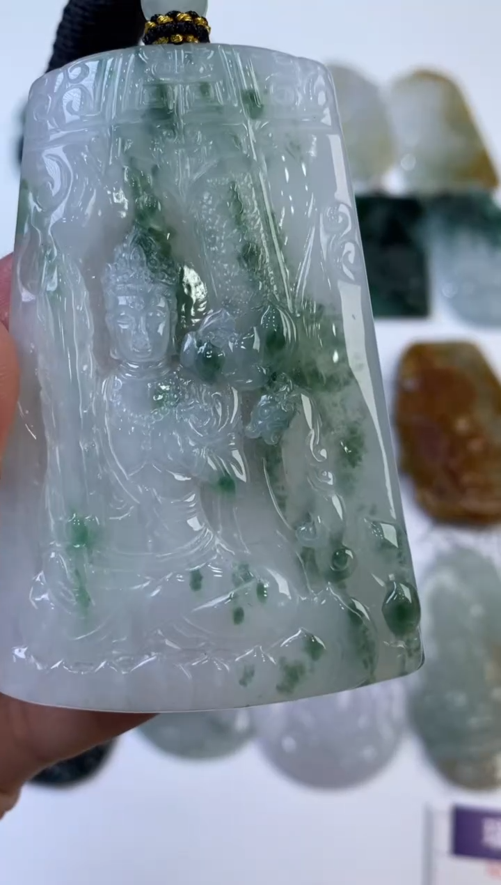未镶嵌挂件翡翠303456    多人