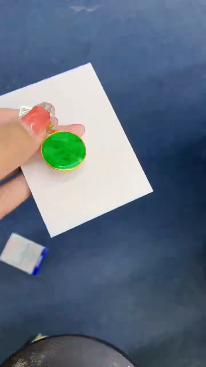 颈饰未镶嵌翡翠1