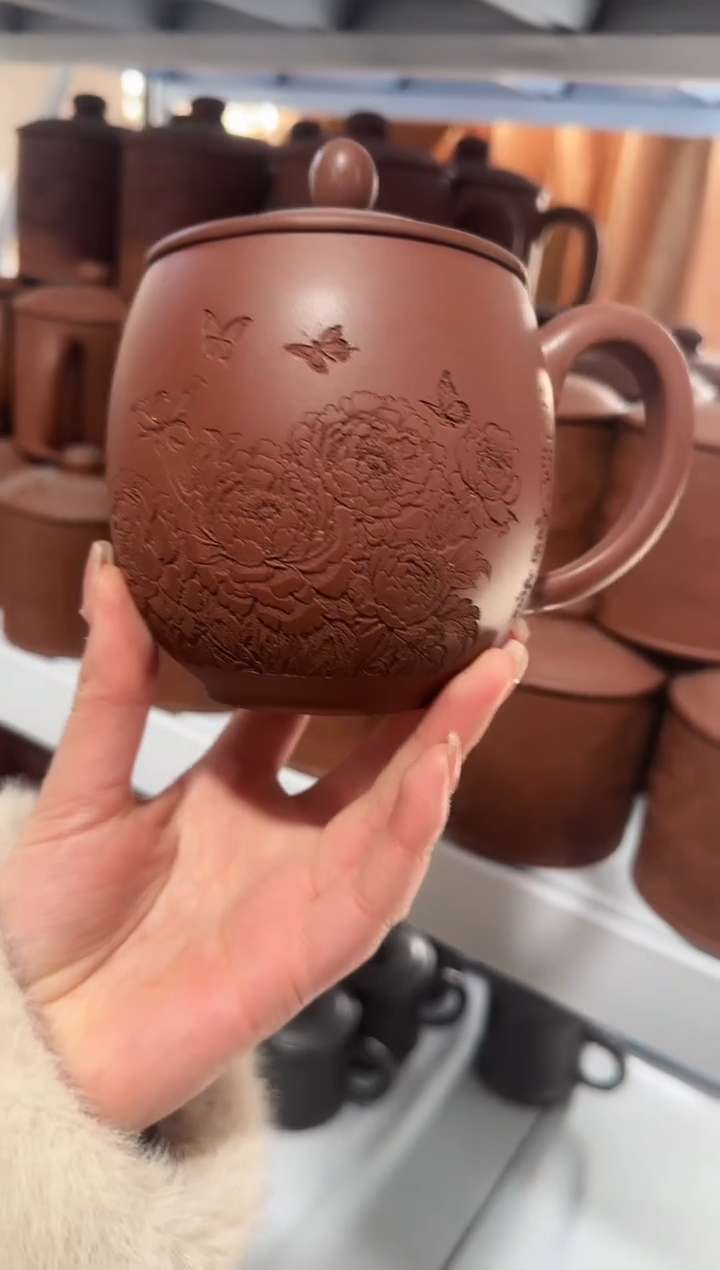 【闪购商品】紫砂盖杯紫砂盖杯紫泥刻绘牡丹