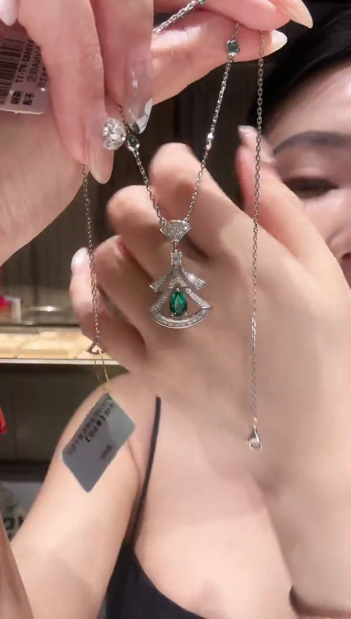 铂Pt950镶嵌项链钻石AY0422-PT-45