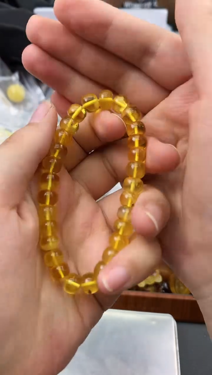 未镶嵌琥珀珠宝奇石55