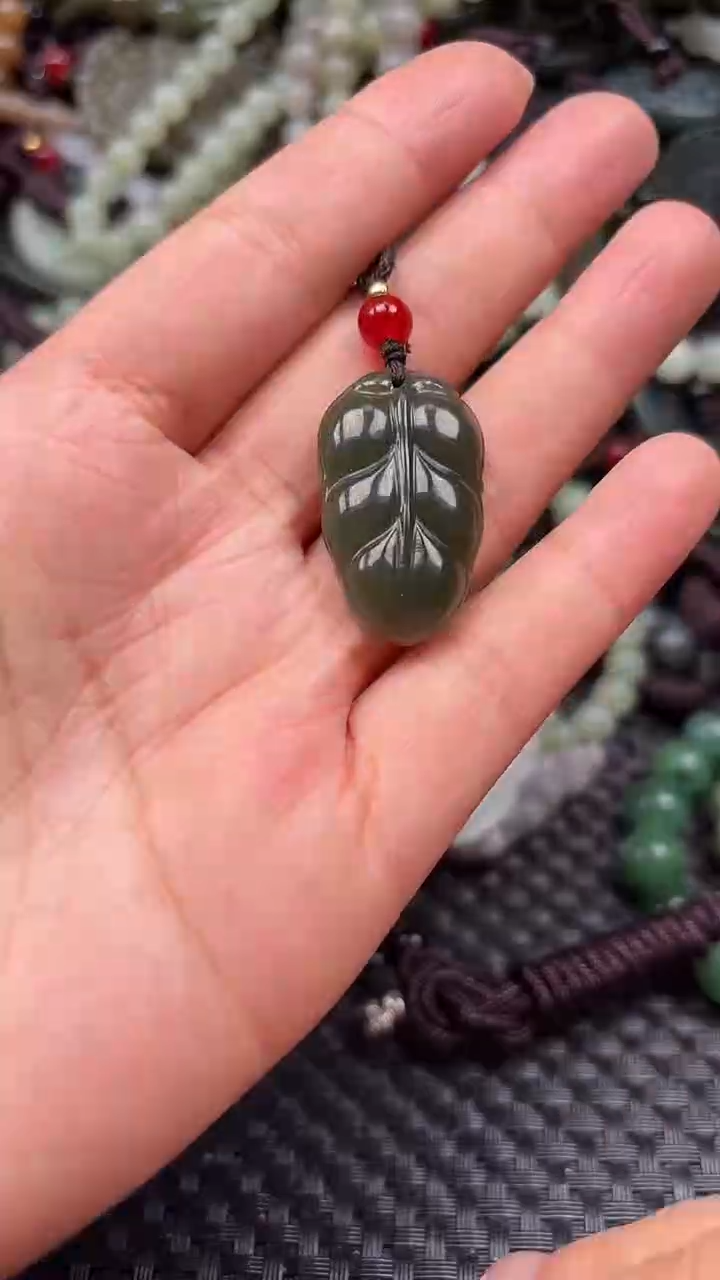 【闪购商品】和田玉颈饰未镶嵌.