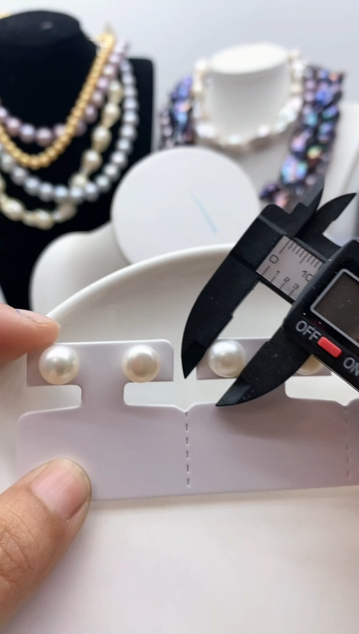 【闪购商品】淡水珍珠颈饰钛钢21