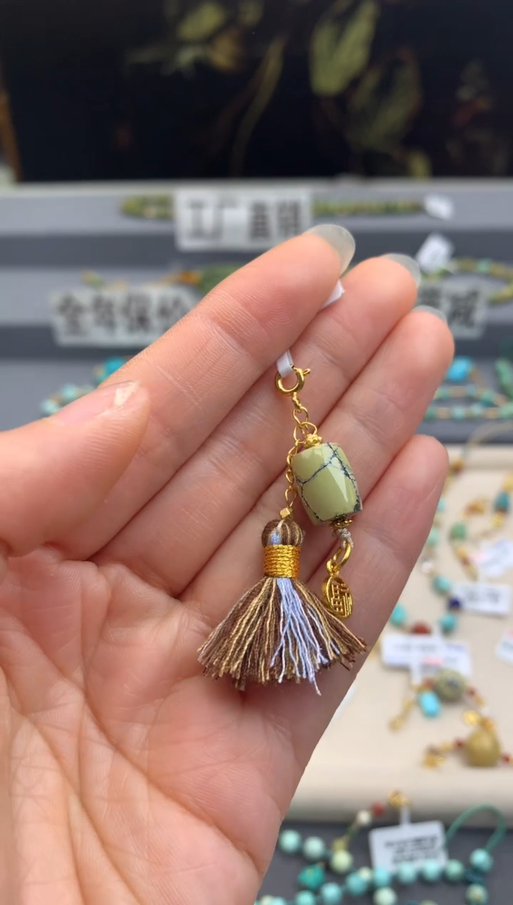 未镶嵌提溜南红玛瑙茜.A170