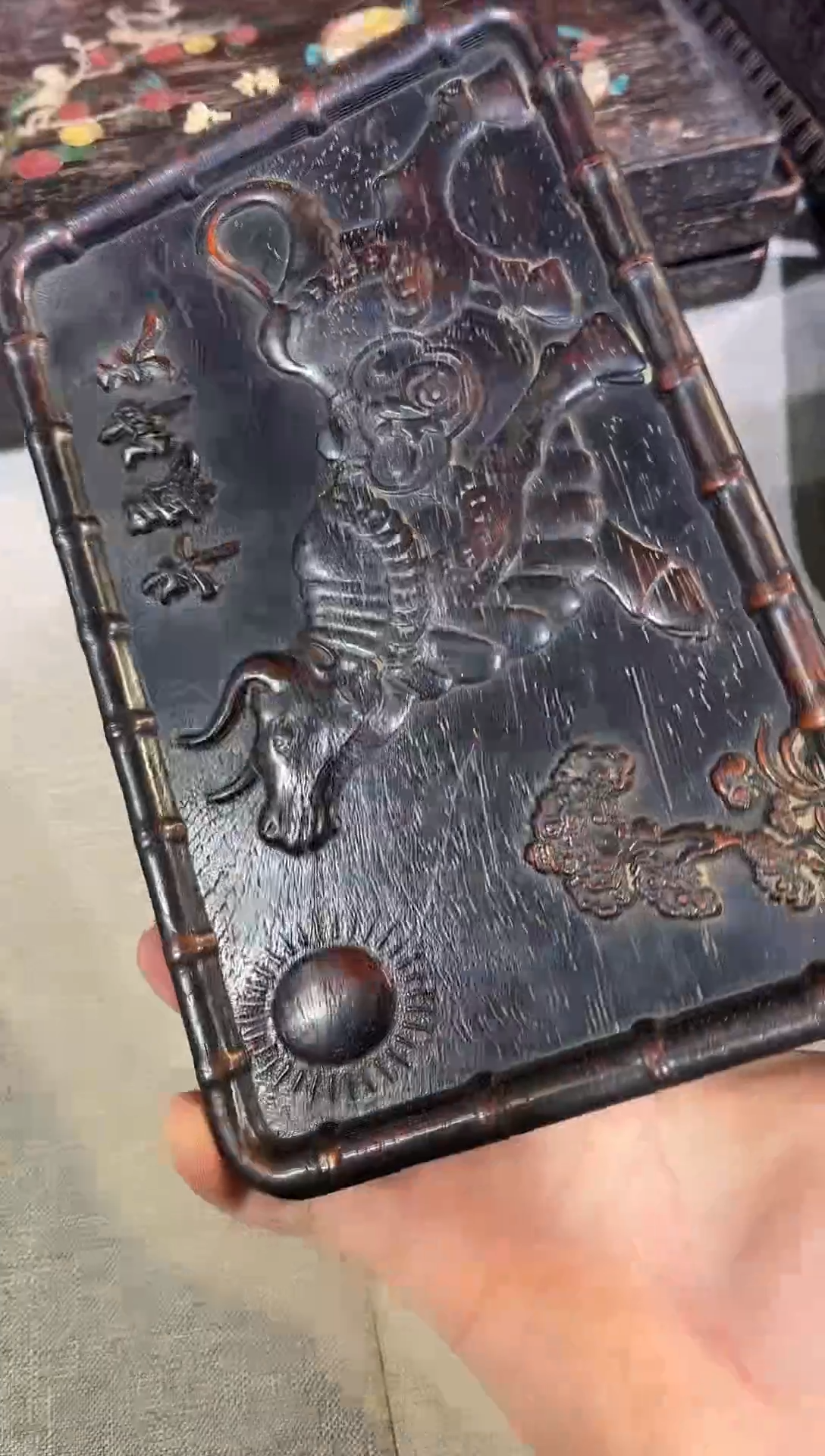 木紫檀牛气冲天茶盘