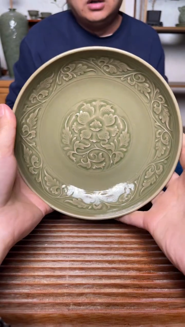 【闪购商品】其他耀州窑7英寸秘色缠枝牡丹壶承