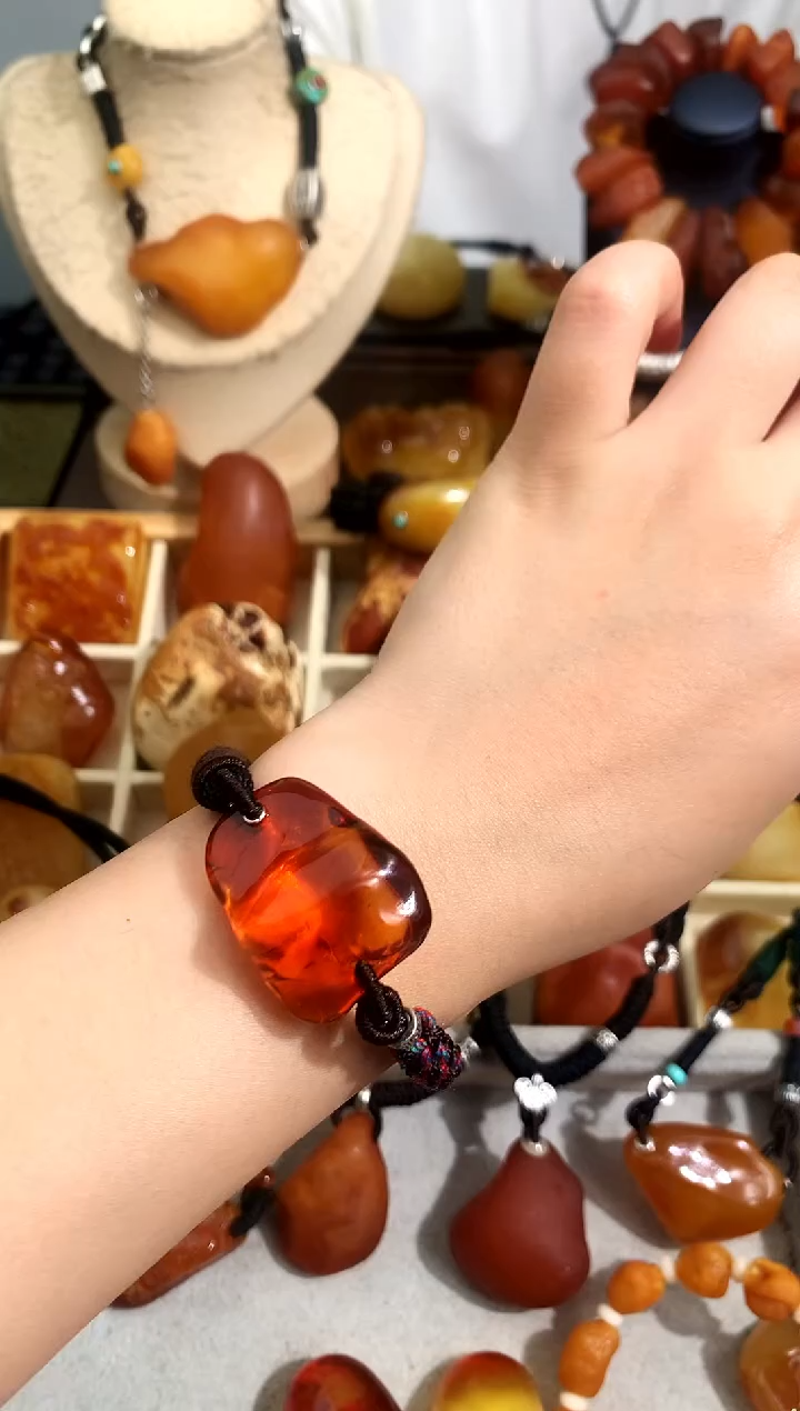 【闪购商品】蜜蜡裸石未镶嵌似玉