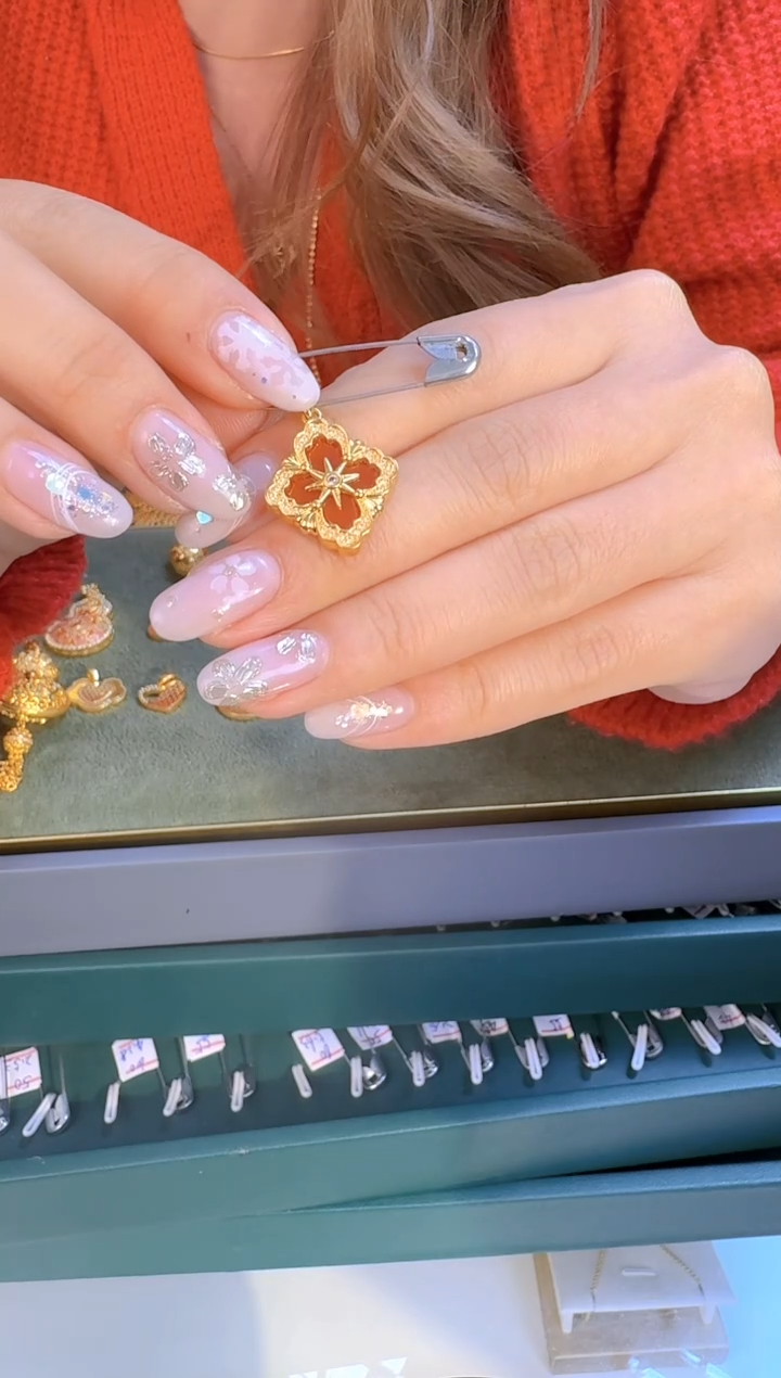 布家四叶草吊坠0.90（附带礼盒包装）