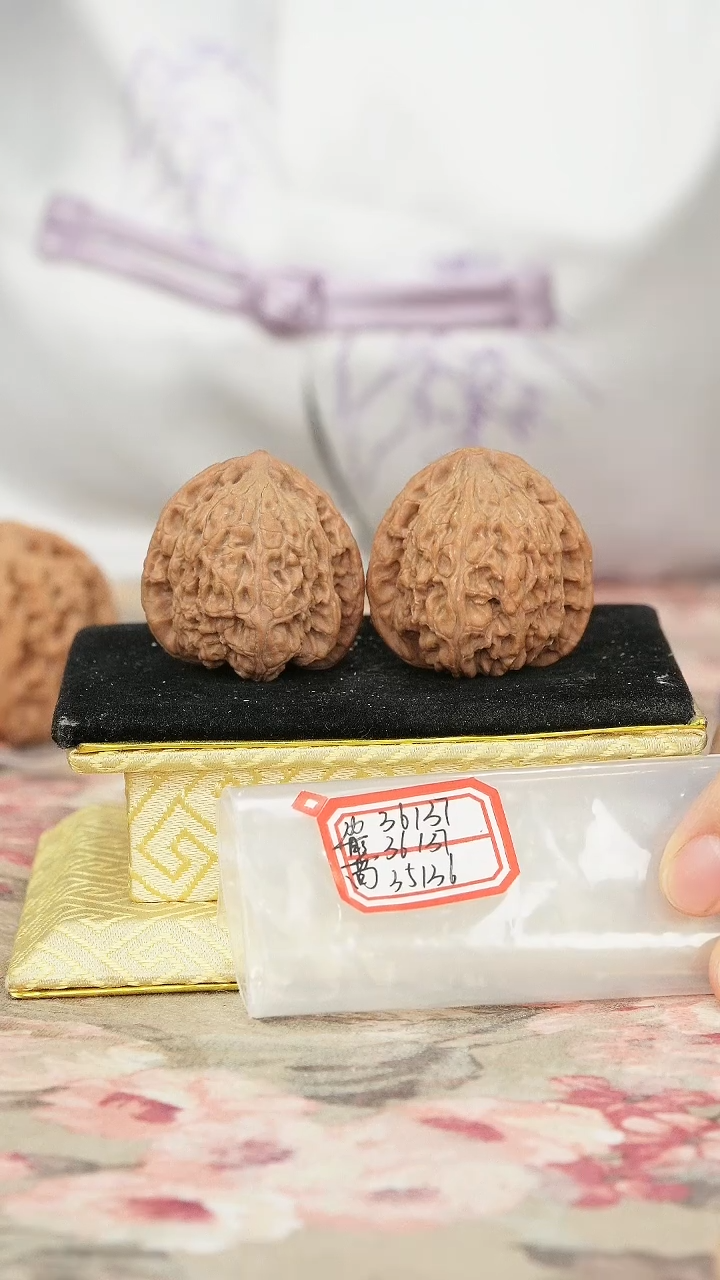 把件文玩核桃密纹