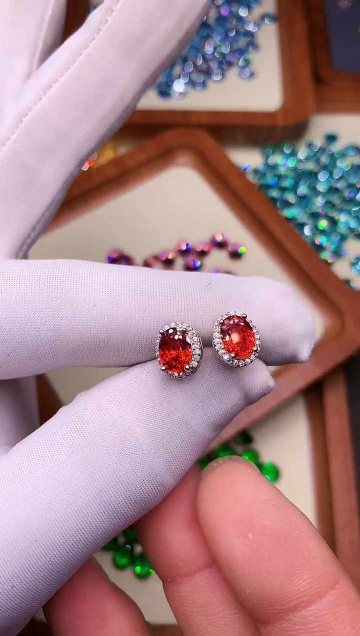 碧玺耳饰银S925镶嵌·······