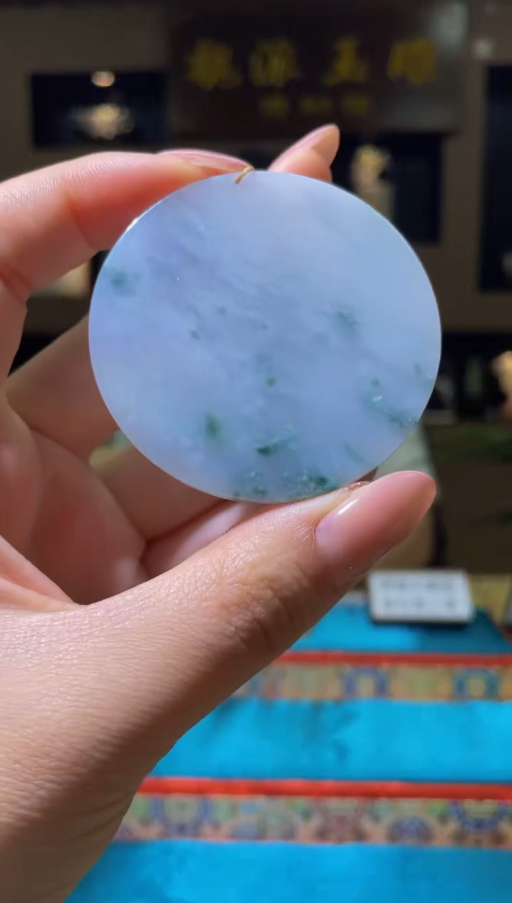 翡翠未镶嵌颈饰MFC0803017