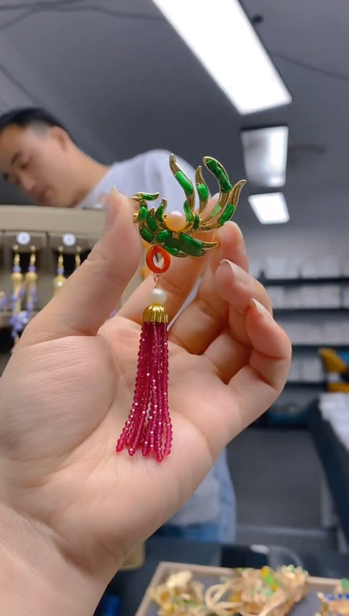 翡翠合金耳饰0258翡翠胸针