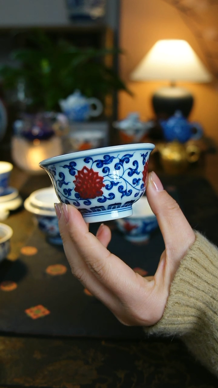 缠枝莲压手杯 双花头