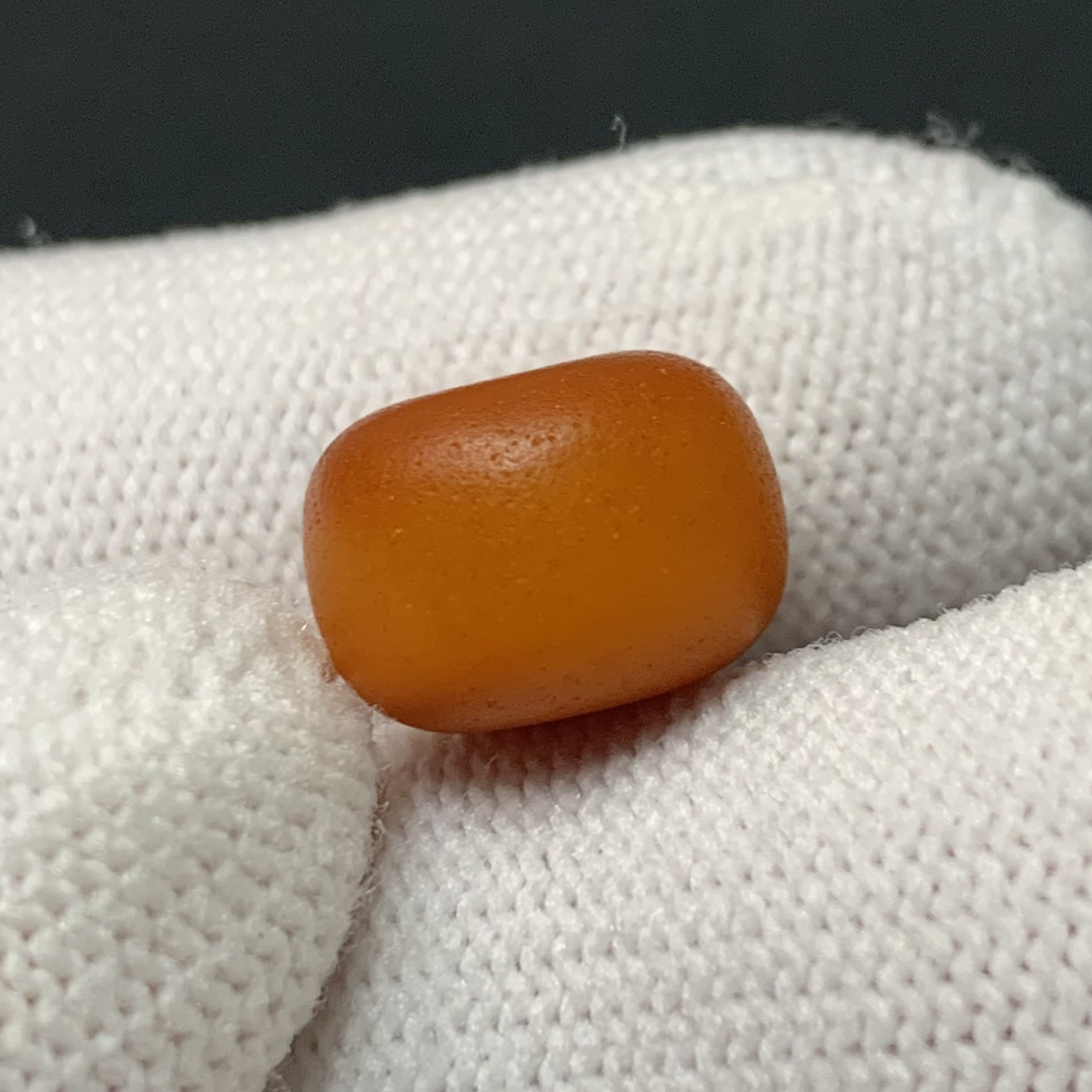D1022保真原矿俄料尺寸13.2*9.3mm蜜蜡墩子老型单颗隔珠-支持复检