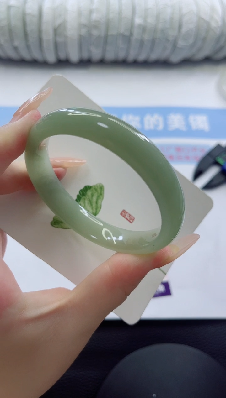 未镶嵌手镯石英质玉多样性发货C89