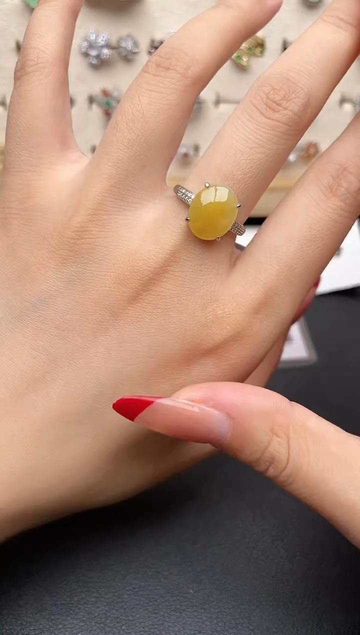 【闪购商品】翡翠戒指银S925镶嵌一物一证一礼盒