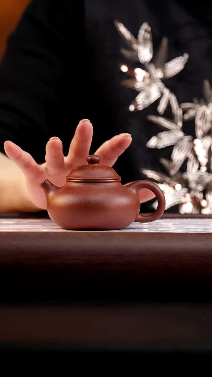 茶壶紫砂老清水泥容天