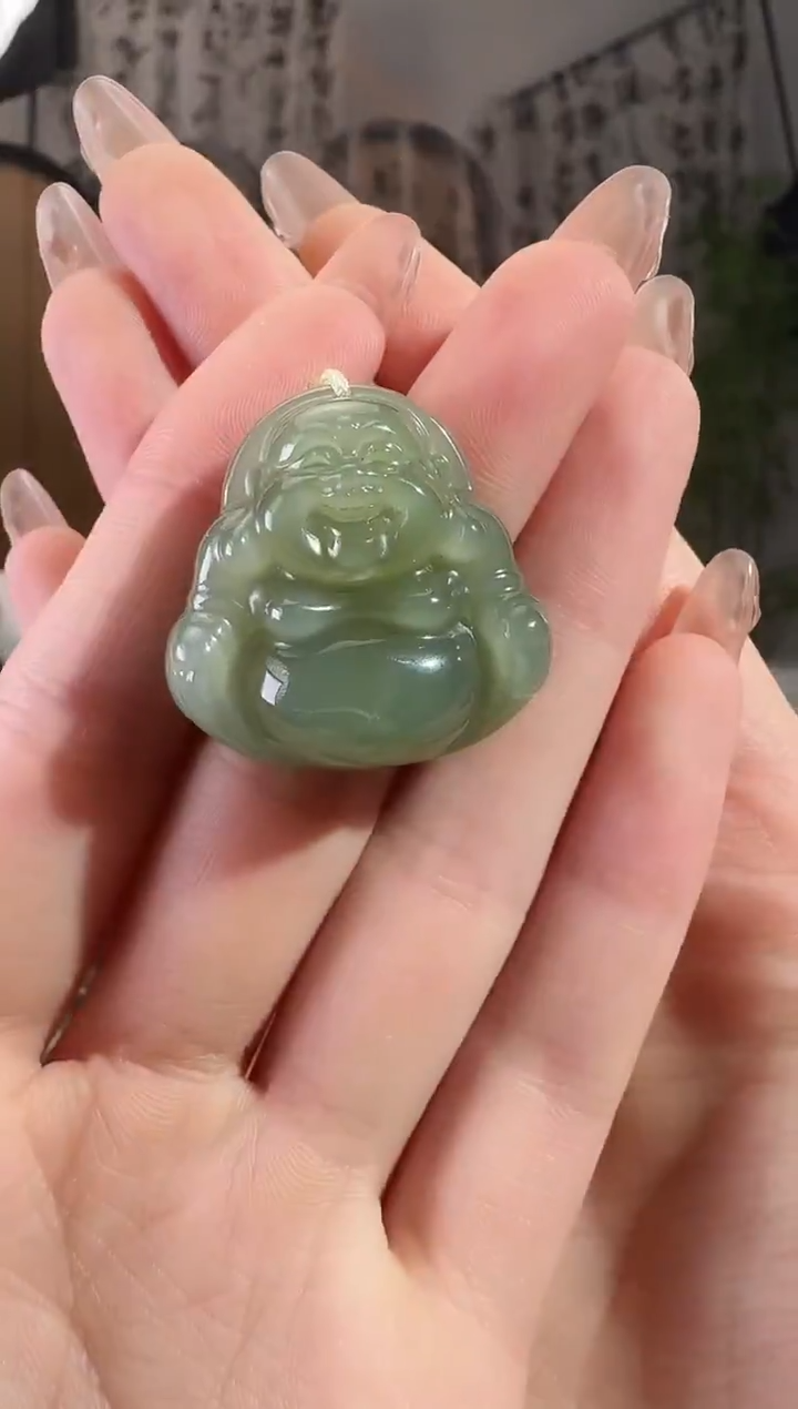 和田玉未镶嵌颈饰湖水绿佛公12 30mm