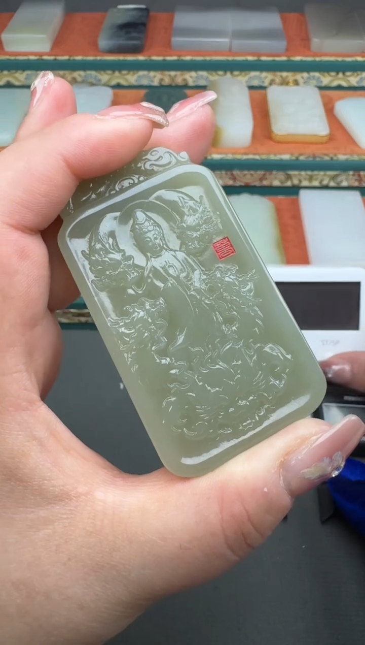 【闪购商品】和田玉颈饰未镶嵌姗姗