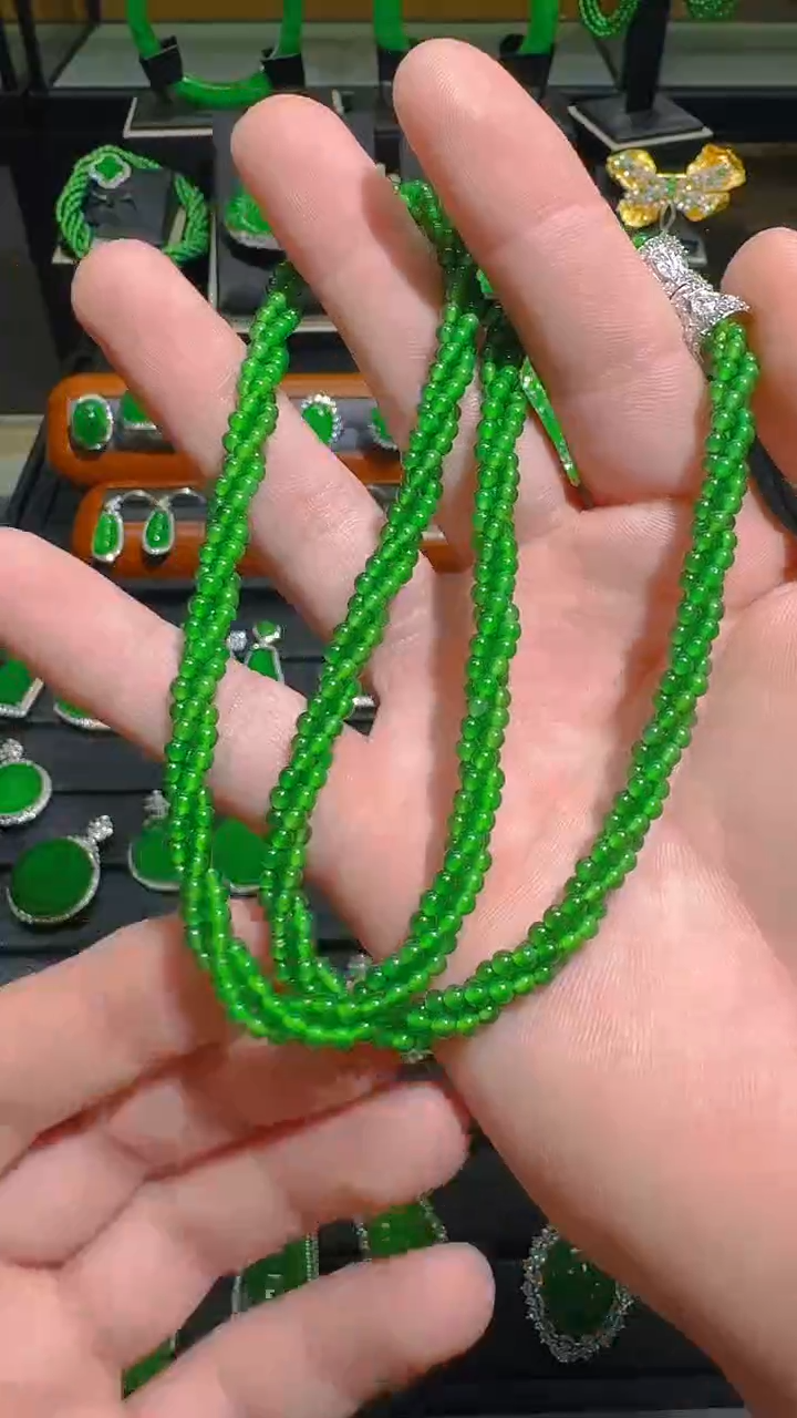 【闪购商品】翡翠颈饰银S925镶嵌天然A货翡翠