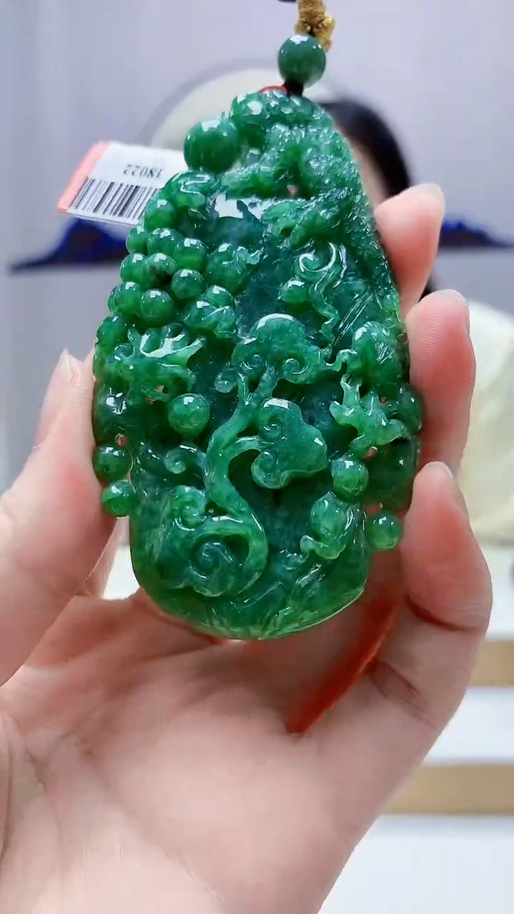 未镶嵌定制翡翠4852zm-毛货挂件76