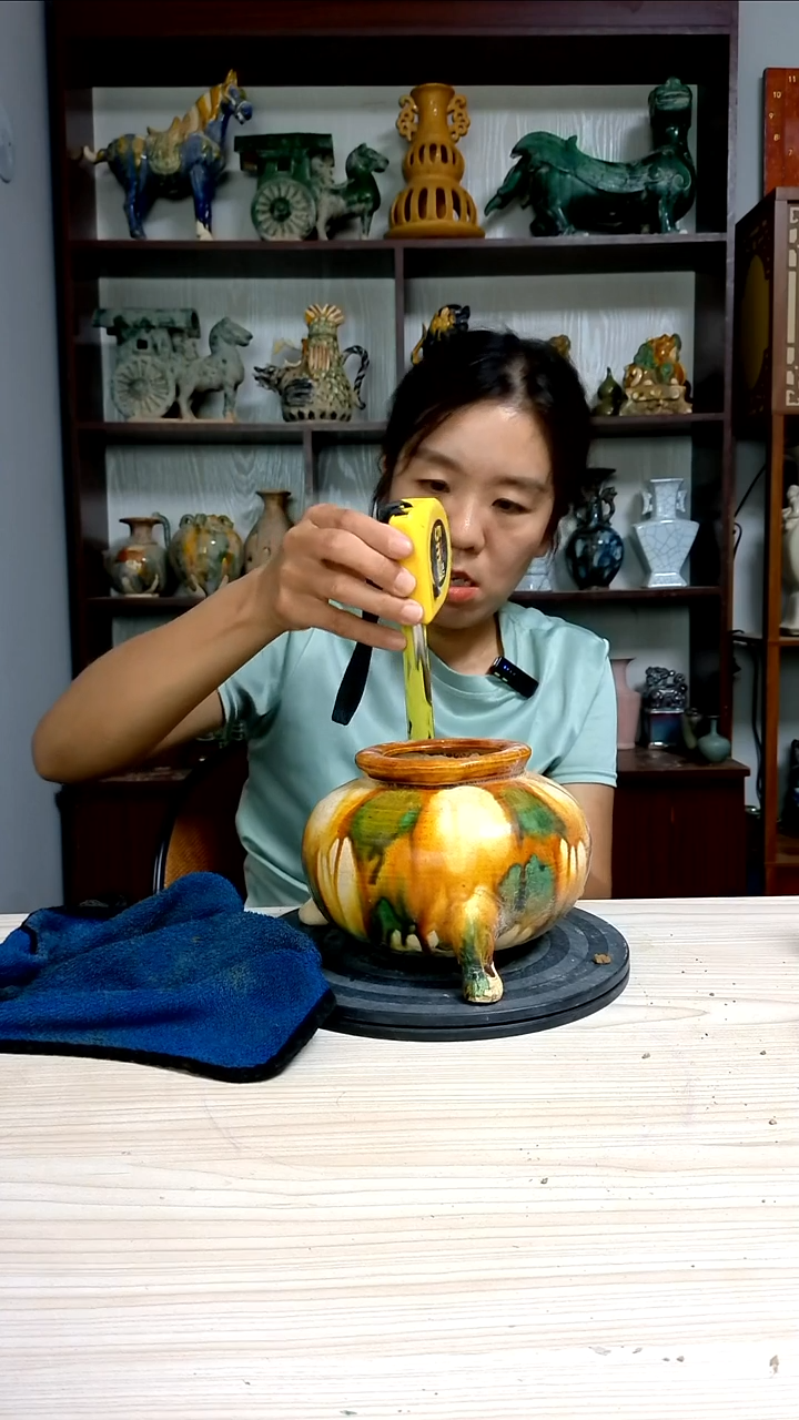经典精美复古风格瓷器
