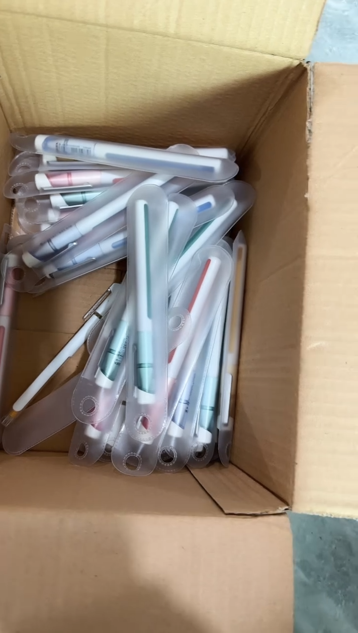  贝发新款简优黑色中性笔10支随机