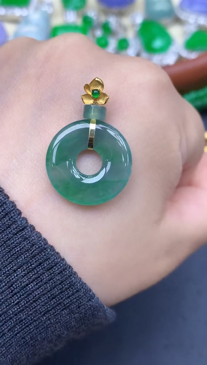 颈饰18K金镶嵌翡翠377-中国好珍宝