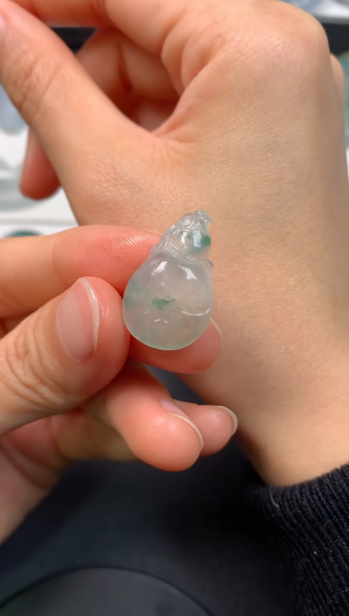 【闪购商品】定制翡翠未镶嵌0682986583