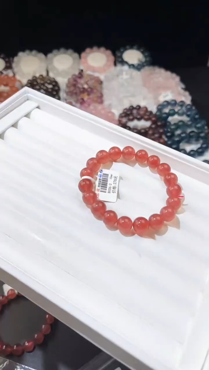 【闪购商品】水晶手链未镶嵌多样性发一草莓晶10mm