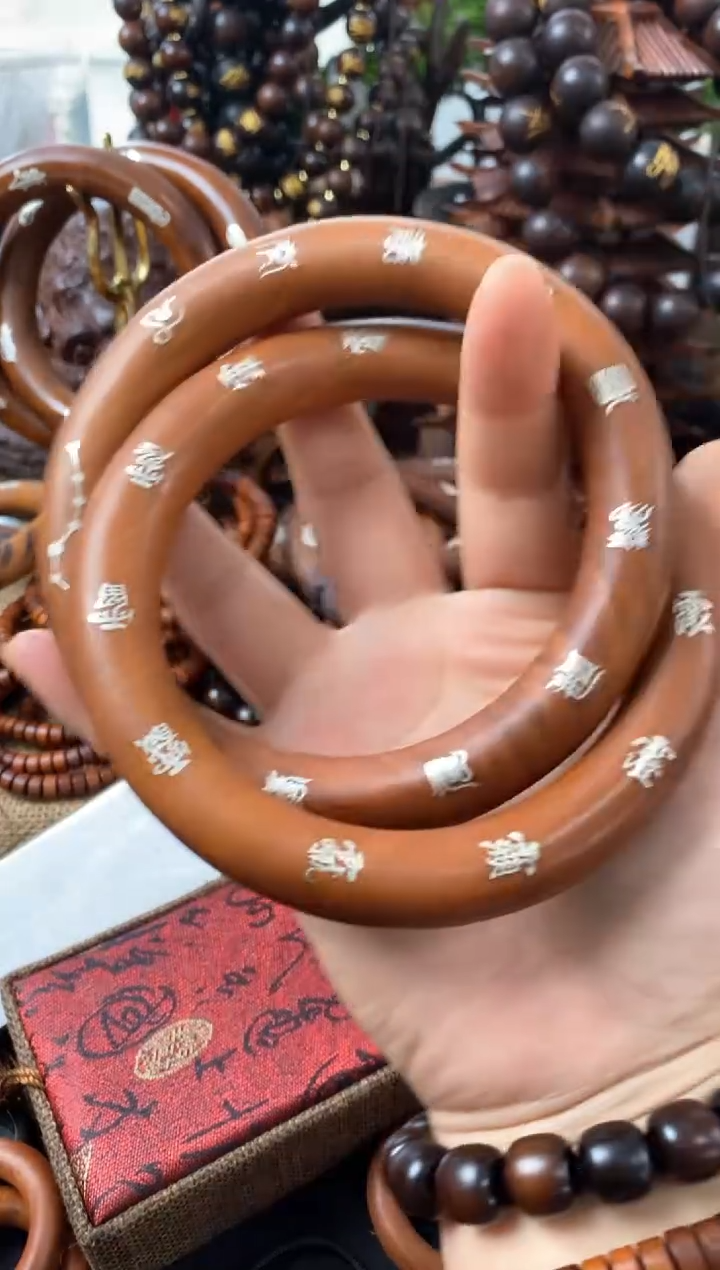 【闪购商品】木枣木双面镶银80乾坤圈一物一拍A