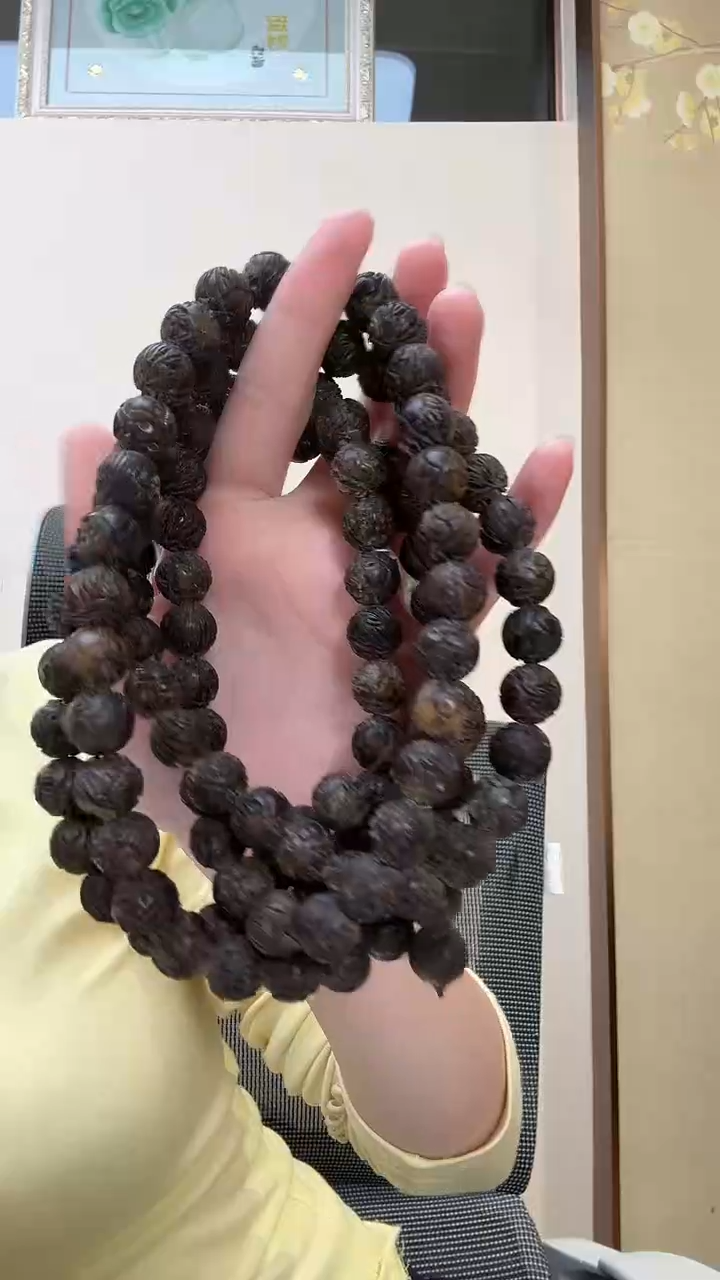 琥珀颈饰未镶嵌项链