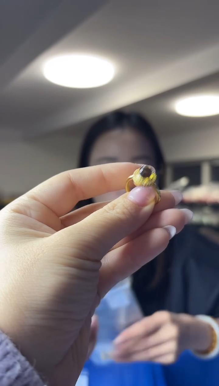 裸石蓝珀未镶嵌（多样性发一件）