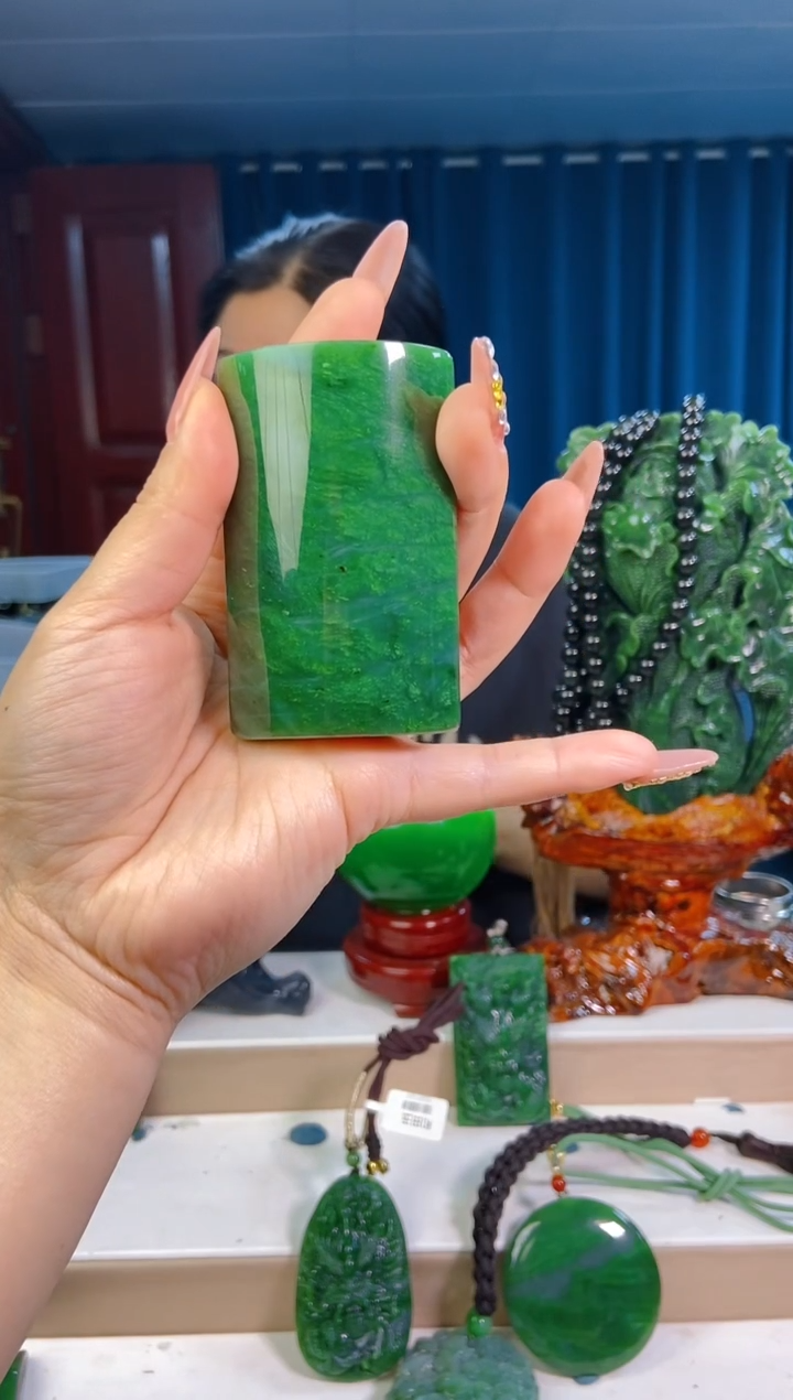 【闪购商品】和田玉挂件未镶嵌1
