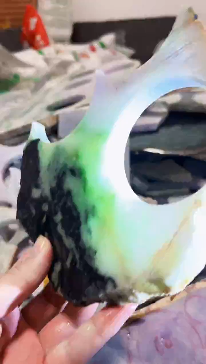 【闪购商品】翡翠颈饰未镶嵌A货白谭1786