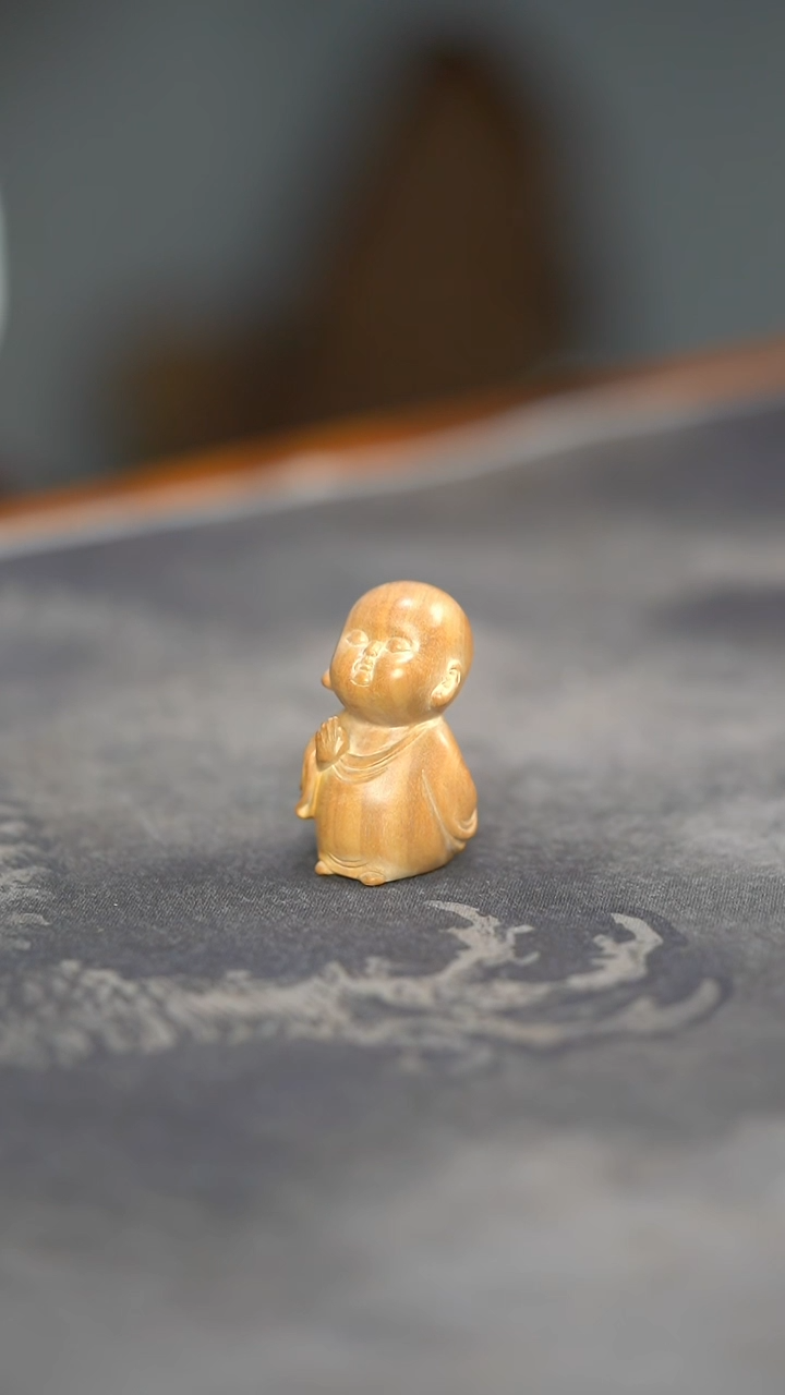 【闪购商品】檀香木木雕老山檀正区老料小沙弥