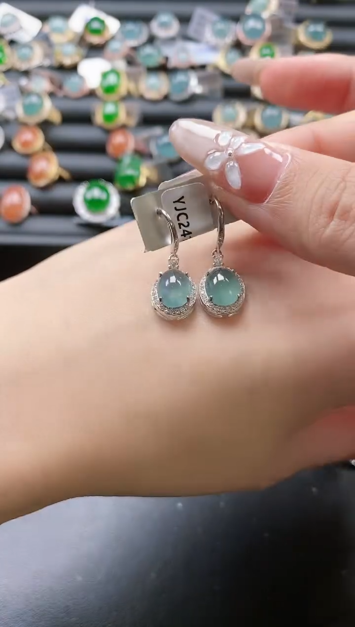 【闪购商品】翡翠戒指银S925镶嵌51511