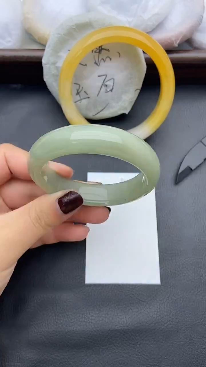 未镶嵌手镯石英质玉85+54/55