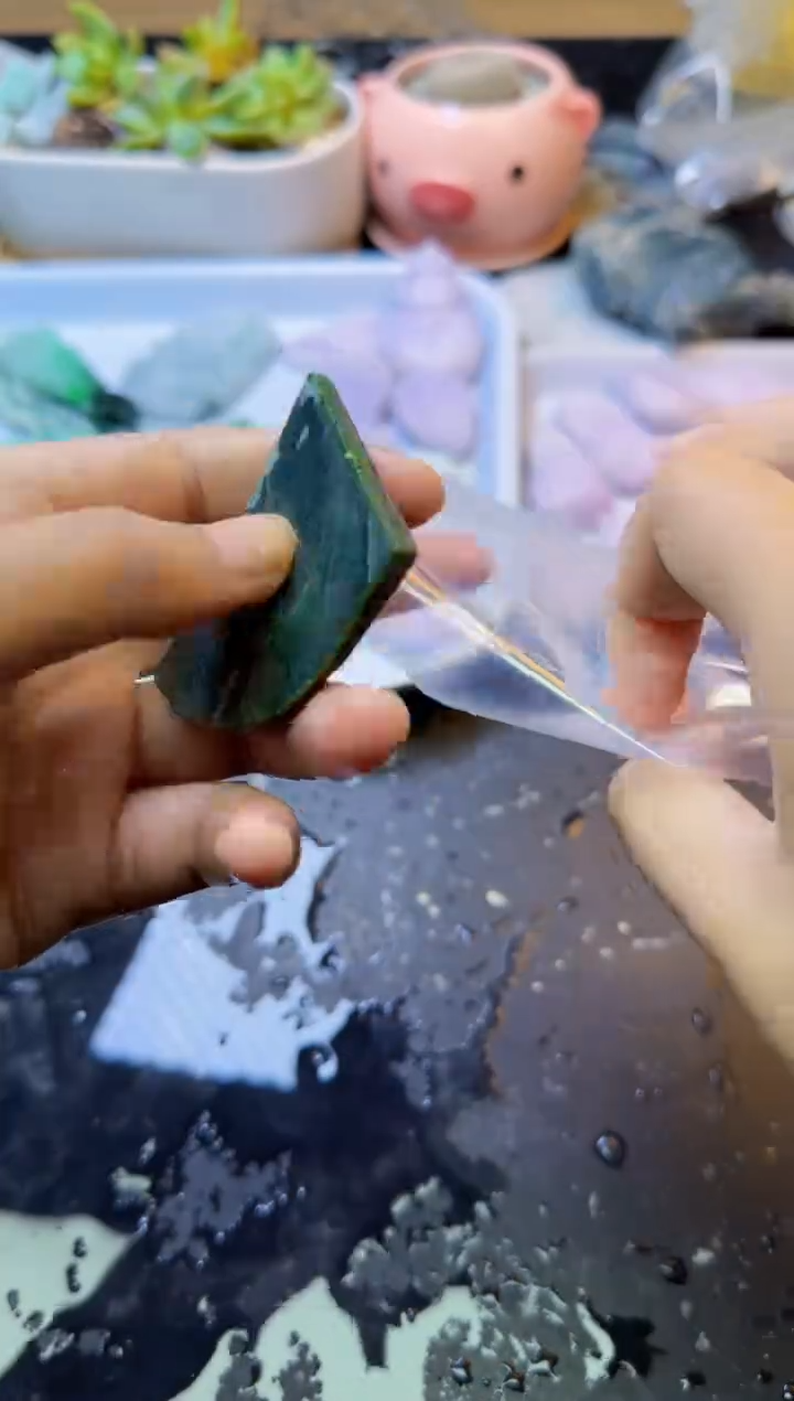 翡翠未镶嵌颈饰用****3055天然缅甸a货翡翠