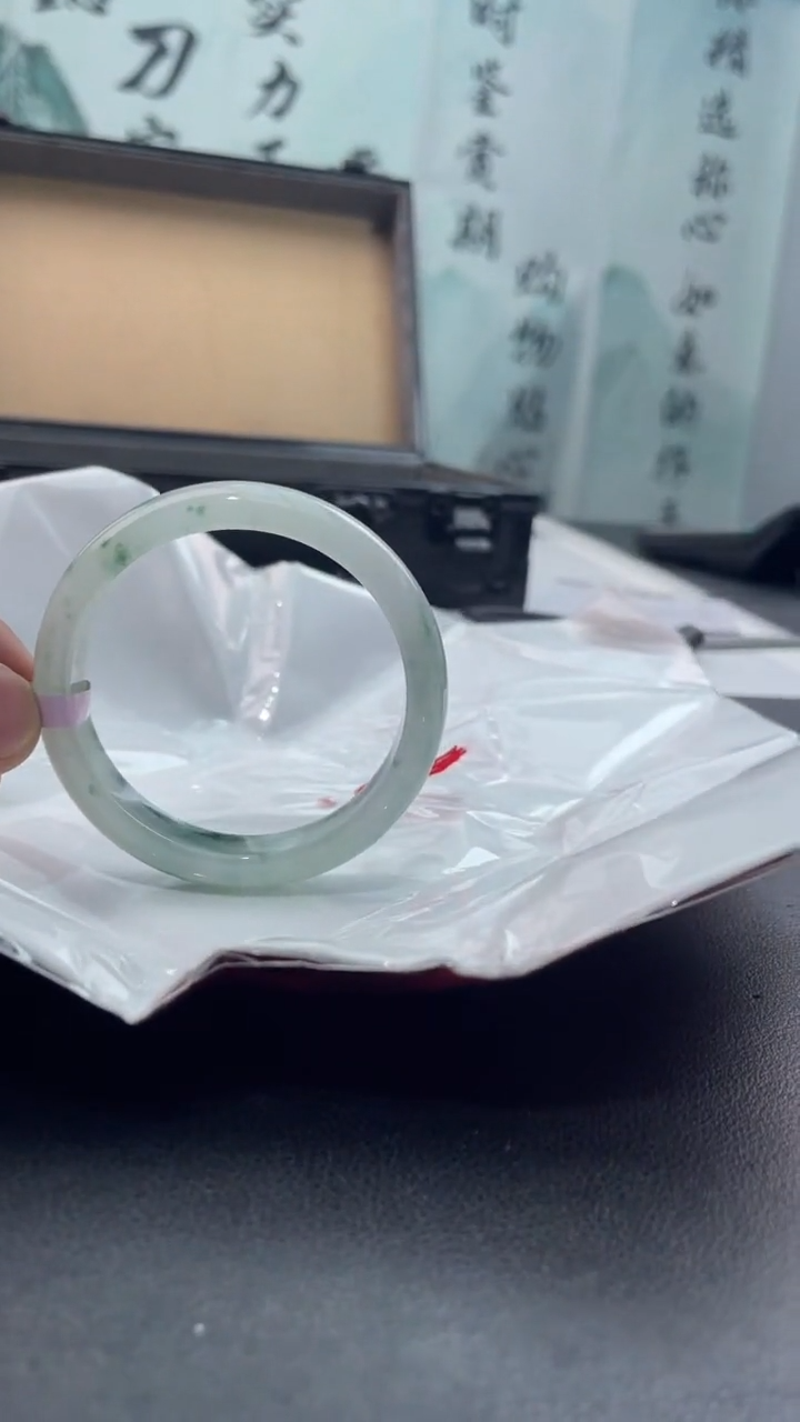 【闪购商品】翡翠手镯未镶嵌翡翠手镯24